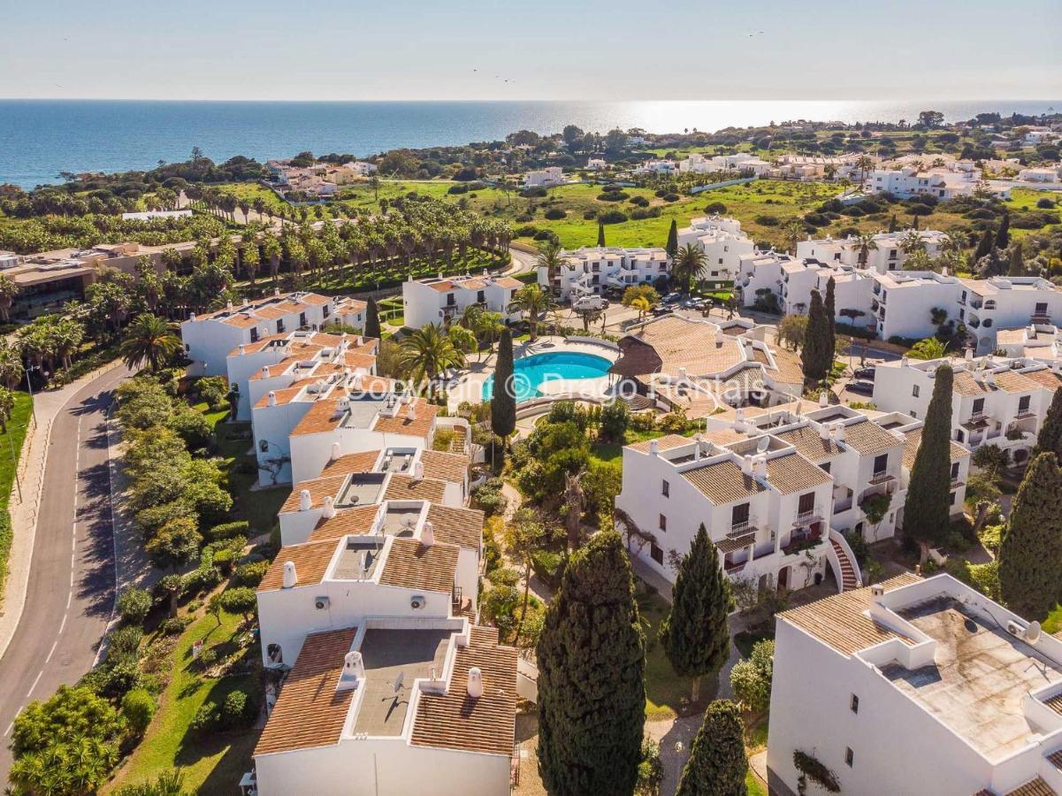 Apartment Apt. 33, Premium Location, Beach&swimming Pool Albufeira