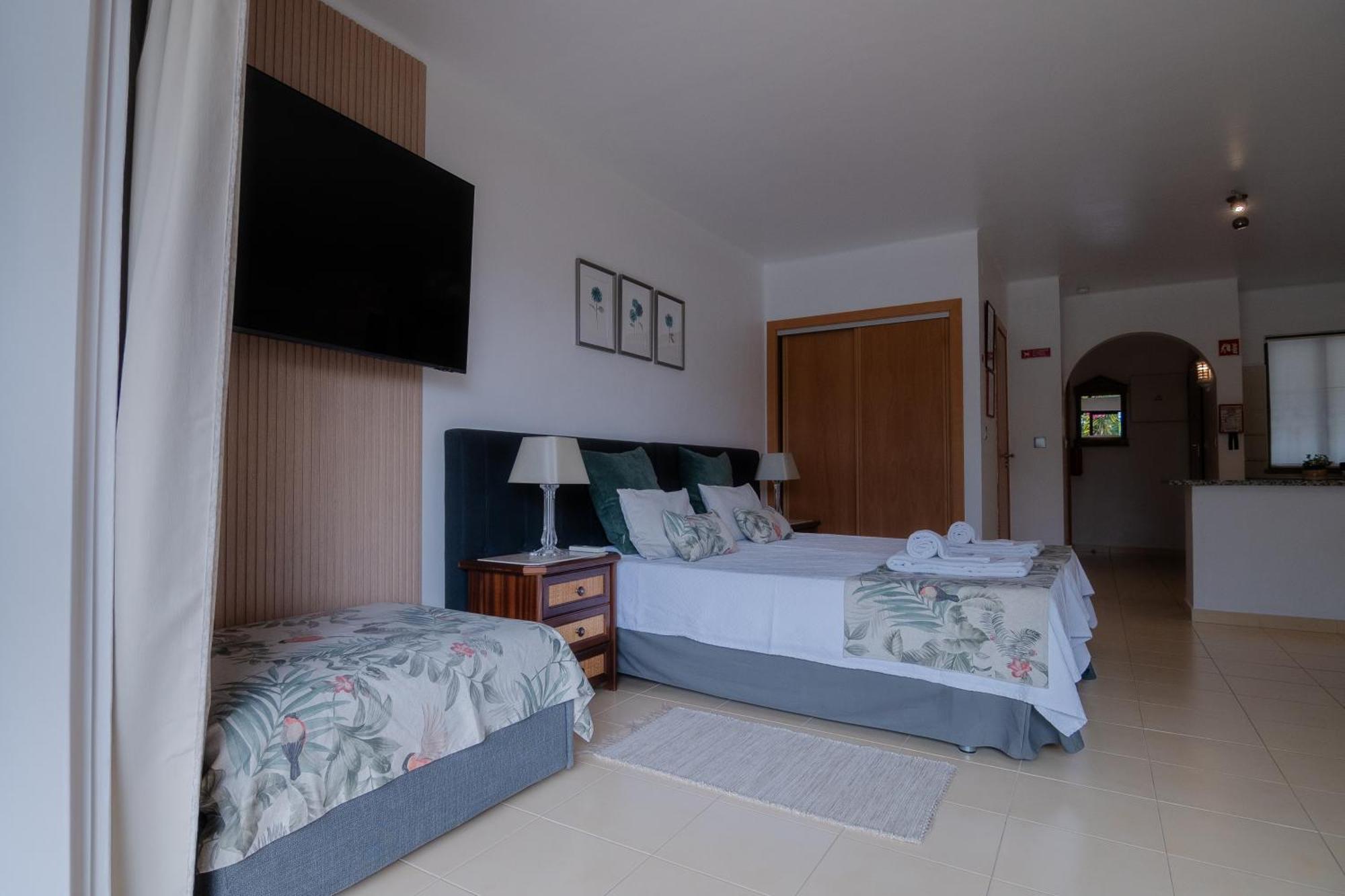 Apt. 33, Premium Location, Beach&swimming Pool Albufeira